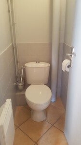 Toilette séparé rez-de-chaussée